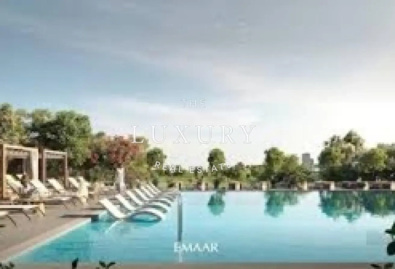 Modern 1-Bedroom Apartment | Golf Point Tower 2