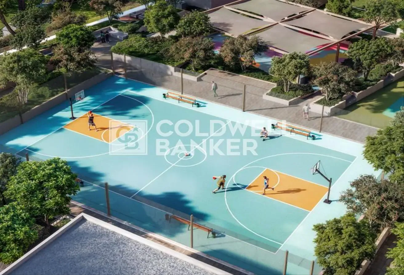 High Floor | Golf And Pool View | Prime Location
