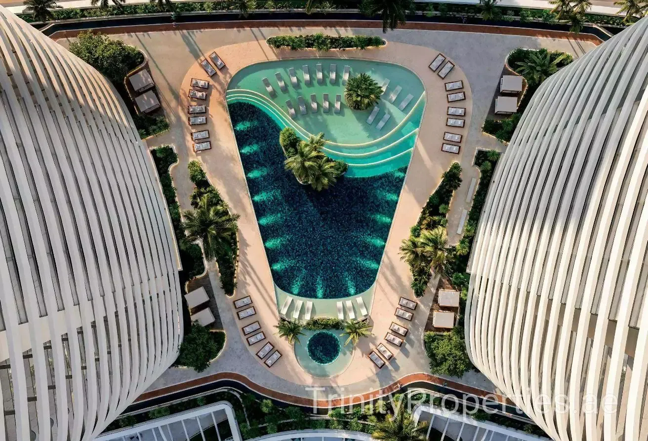 Large Studio | Fully Furnished | Q2 2027