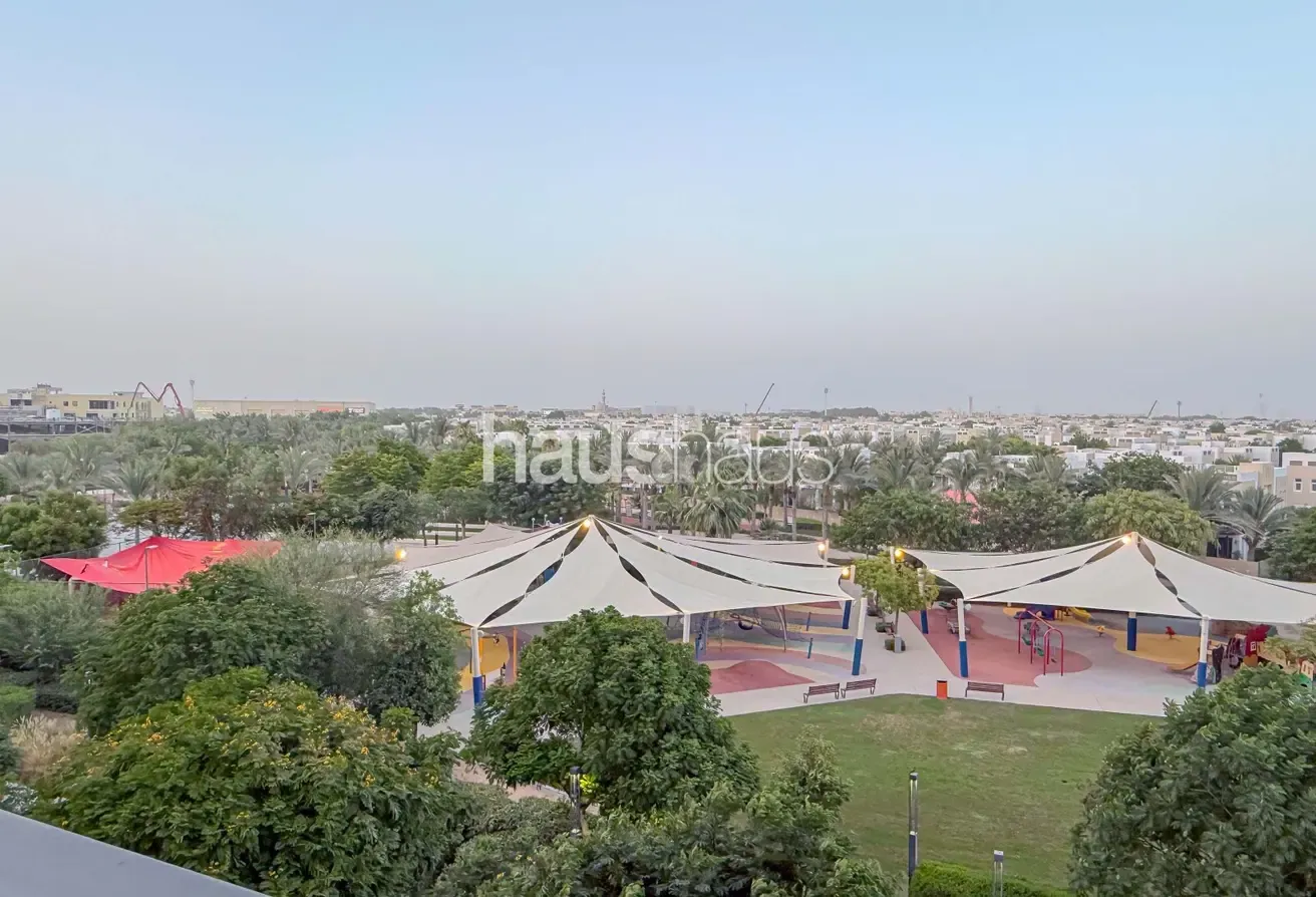 Fully Upgraded | Vacant on Transfer | Park View