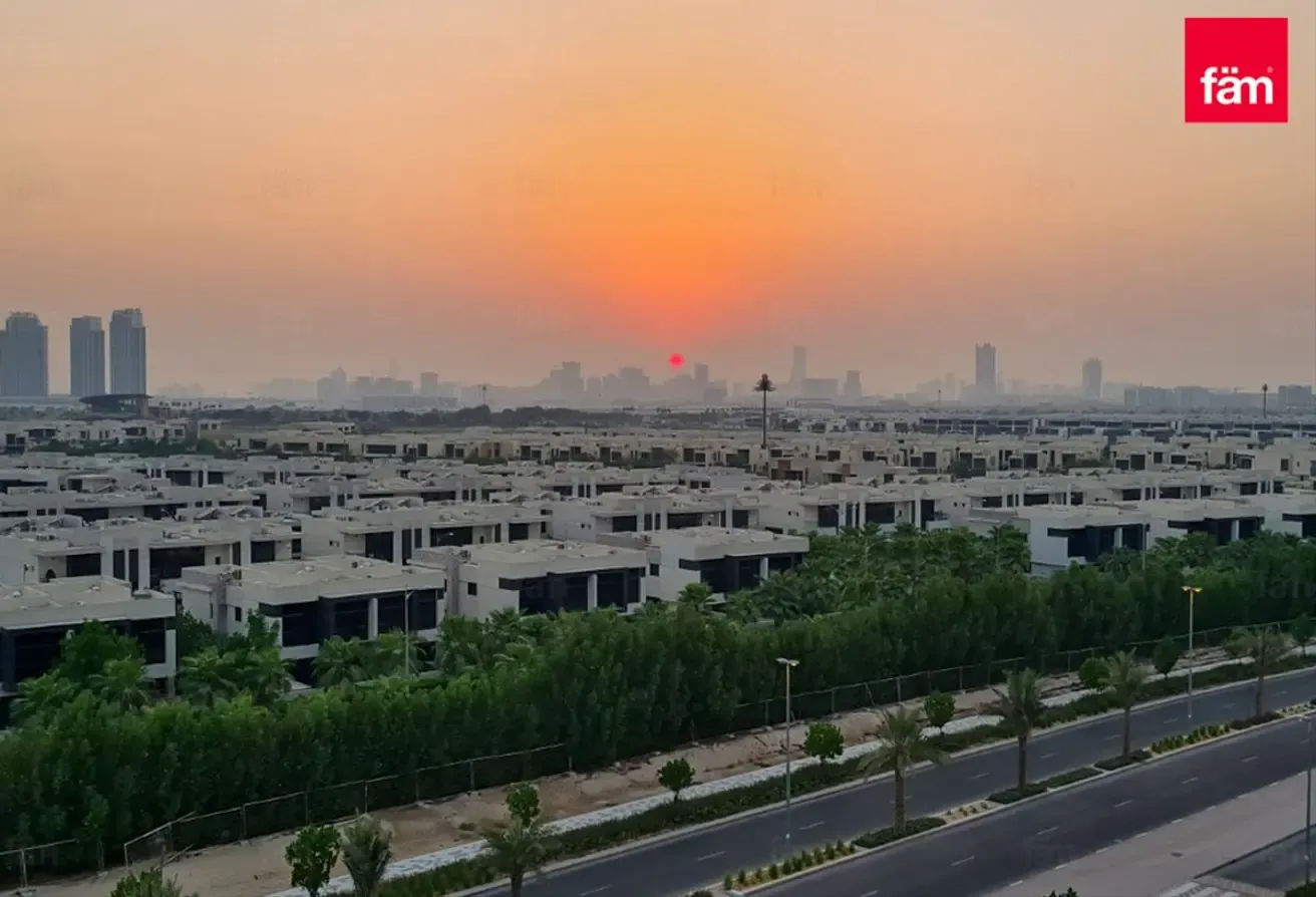 Highest Floor | Furnished | Stunning Views | Vot