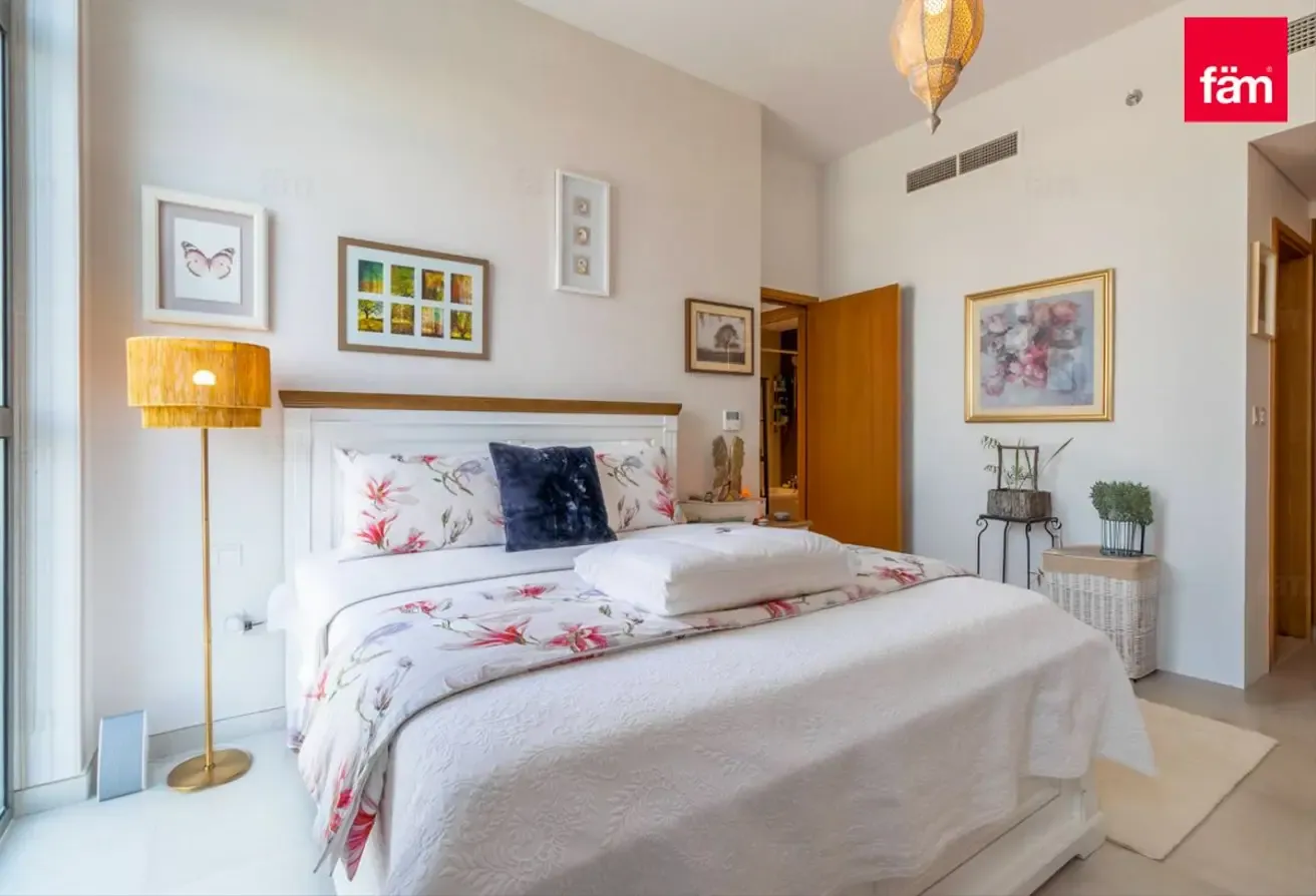 Highest Floor | Furnished | Stunning Views | Vot