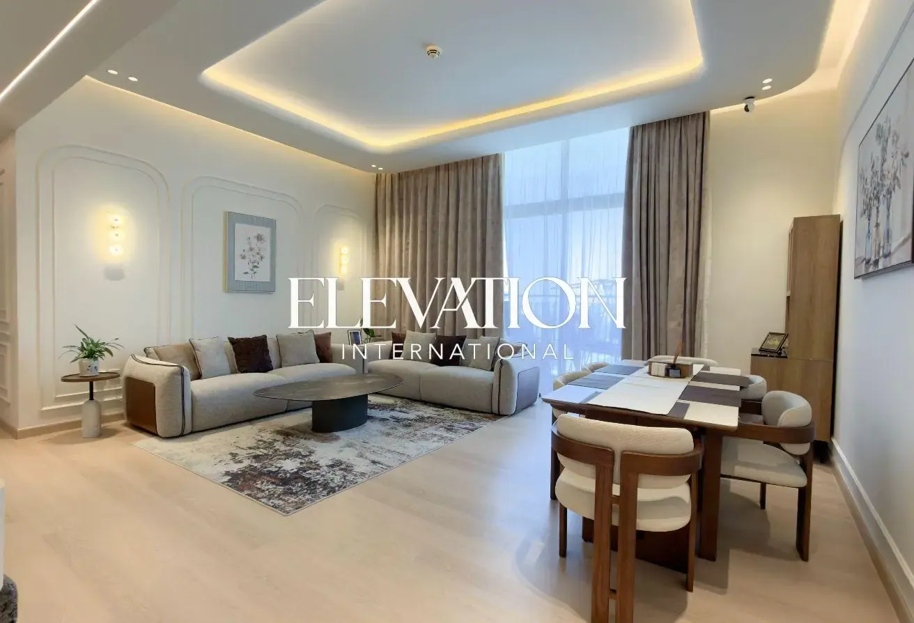 Fully Upgraded Corner 3BR | Park Facing | VOT