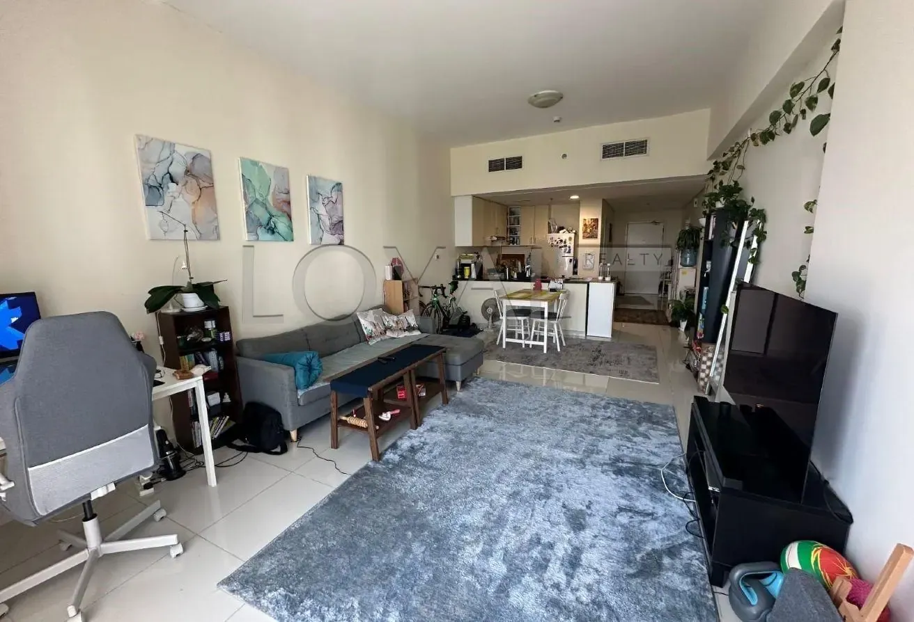 Partial Golf View | Well Maintained | Spacious