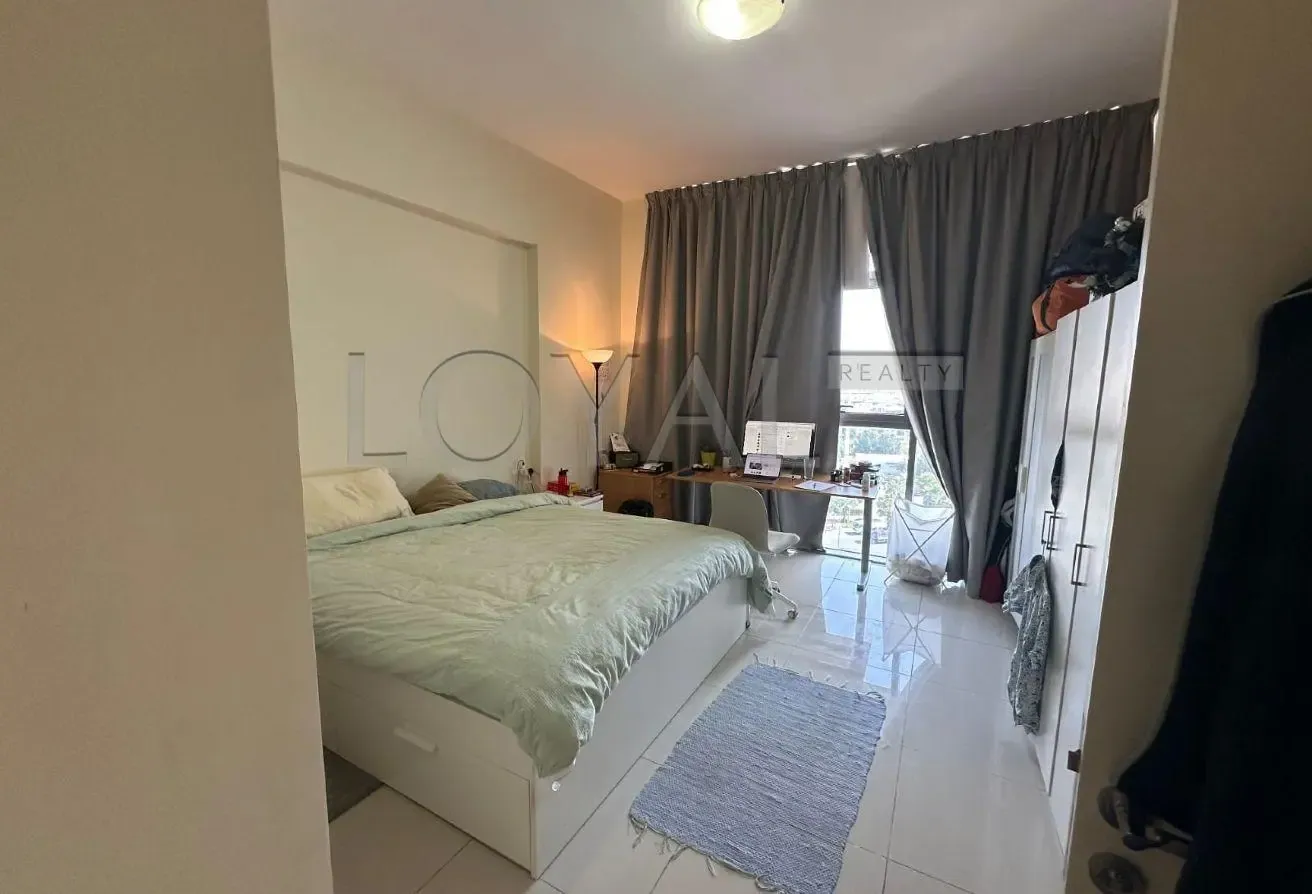 Partial Golf View | Well Maintained | Spacious
