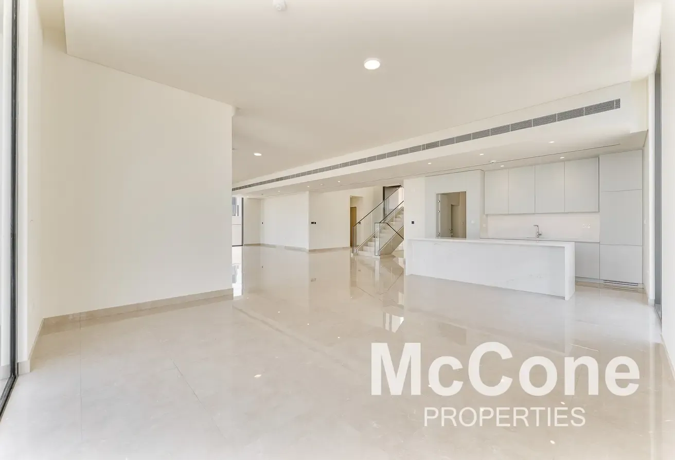Brand New | Full Lagoon View | Corner Plot