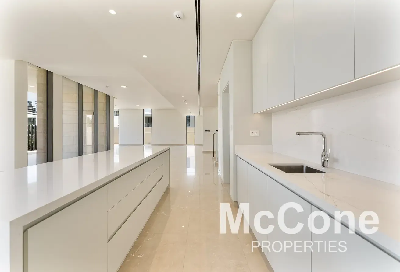Brand New | Full Lagoon View | Corner Plot