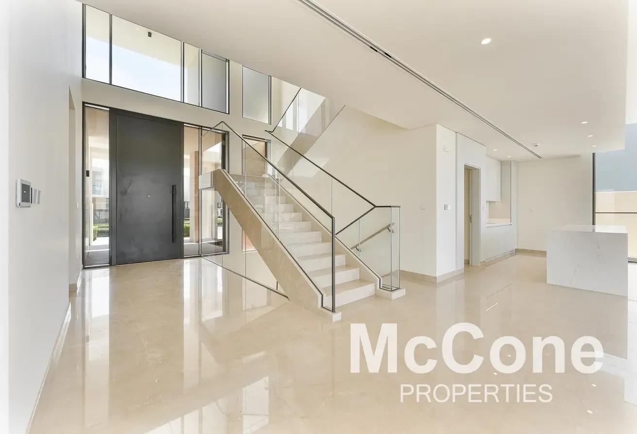 Brand New | Full Lagoon View | Corner Plot