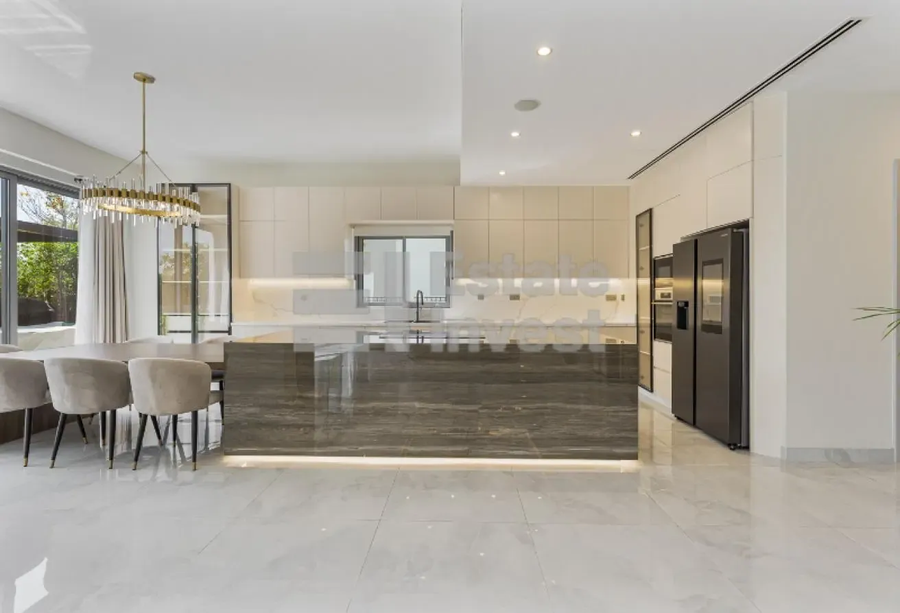 PRIVATE POOL | FULLY FURNISHED | ELITE LOCATION