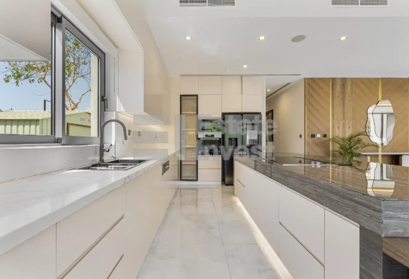 PRIVATE POOL | FULLY FURNISHED | ELITE LOCATION