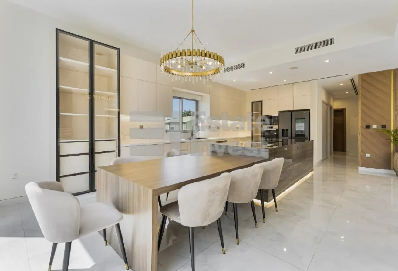 PRIVATE POOL | FULLY FURNISHED | ELITE LOCATION