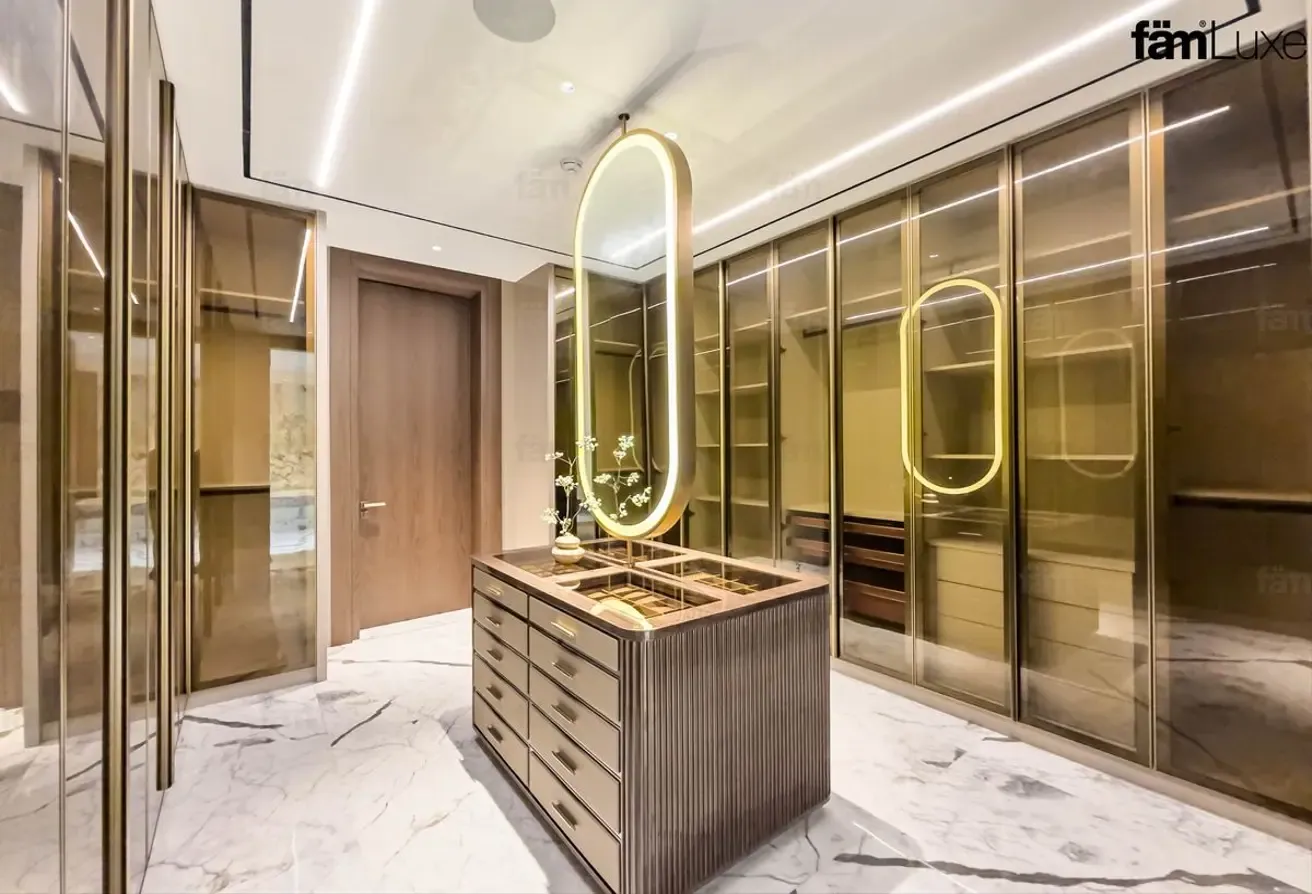 Brand New | Furnished | Vacant | Top Quality