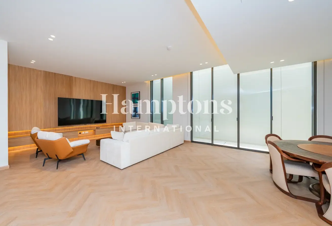 Turnkey Luxury | Full Lagoon View | Vastu