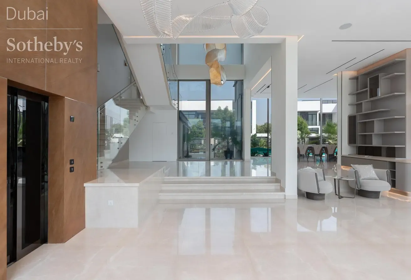 Turnkey Contemporary Gem in Dubai Hills Estate