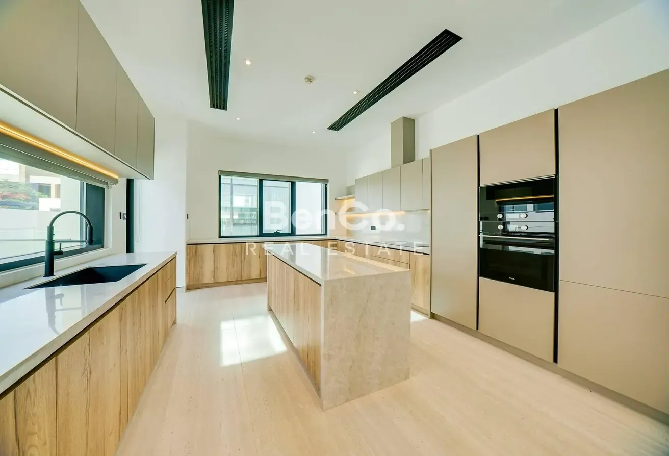 Turnkey Custom Built | 11,800 SQFT | B+G+1