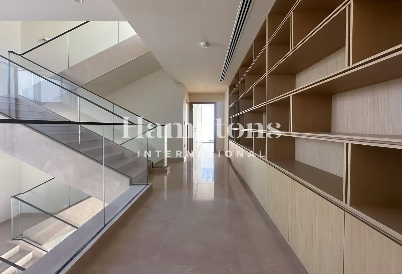 Furnished Villa | Luxurious | On Lagoon