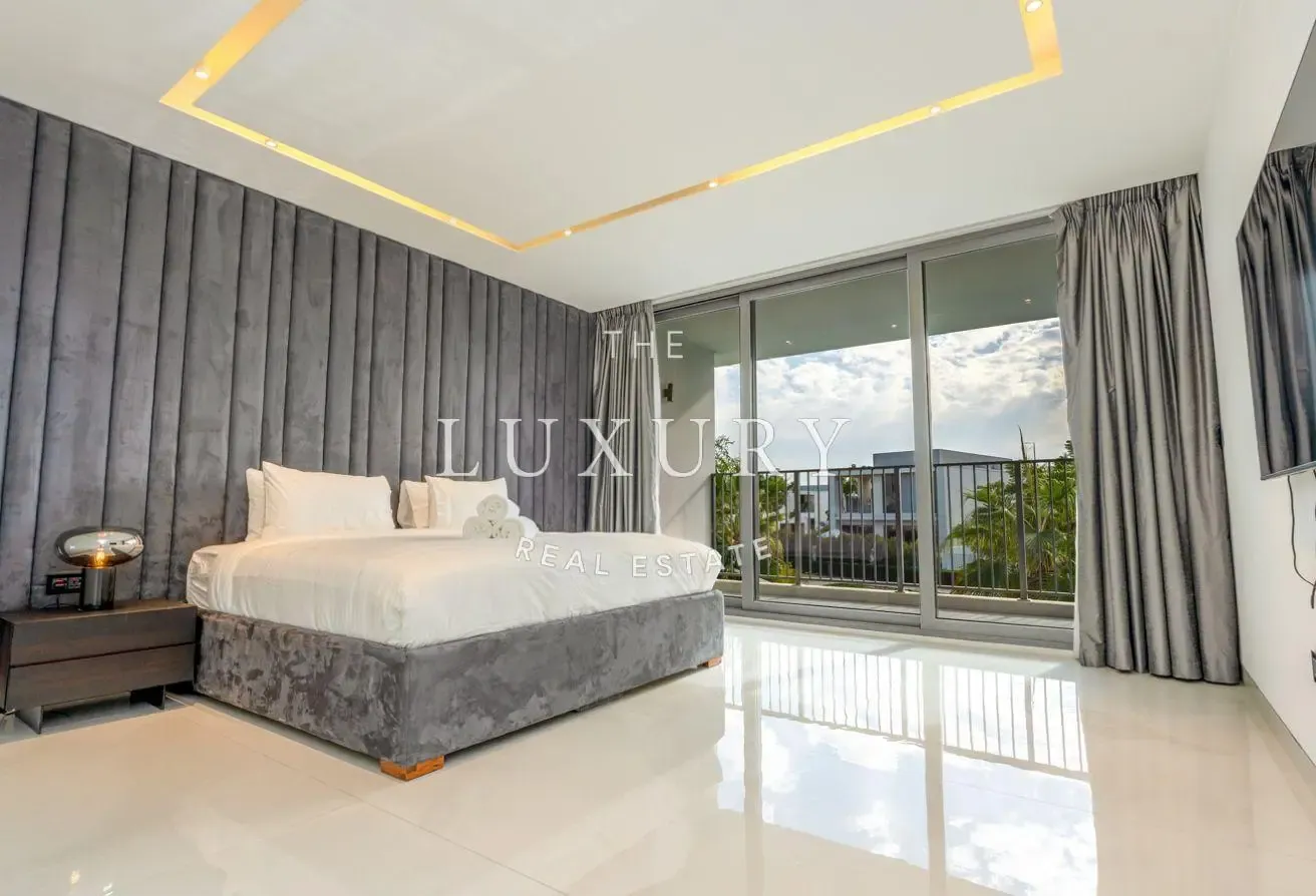 5BR PLUS MAIDS | EXCLUSIVE | LUXURIOUS VILLA