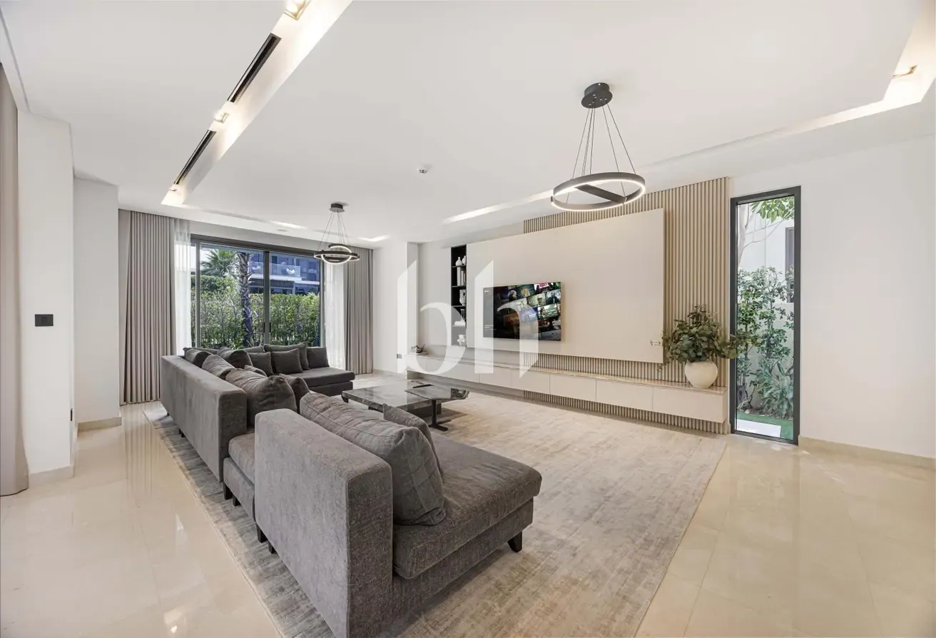 Luxury Turnkey Villa | Park Backing | Vacant