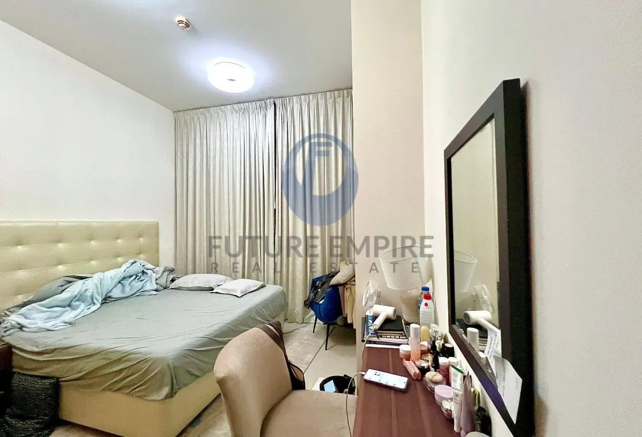 Fully Luxury Furnished | Vacant | Near Metro