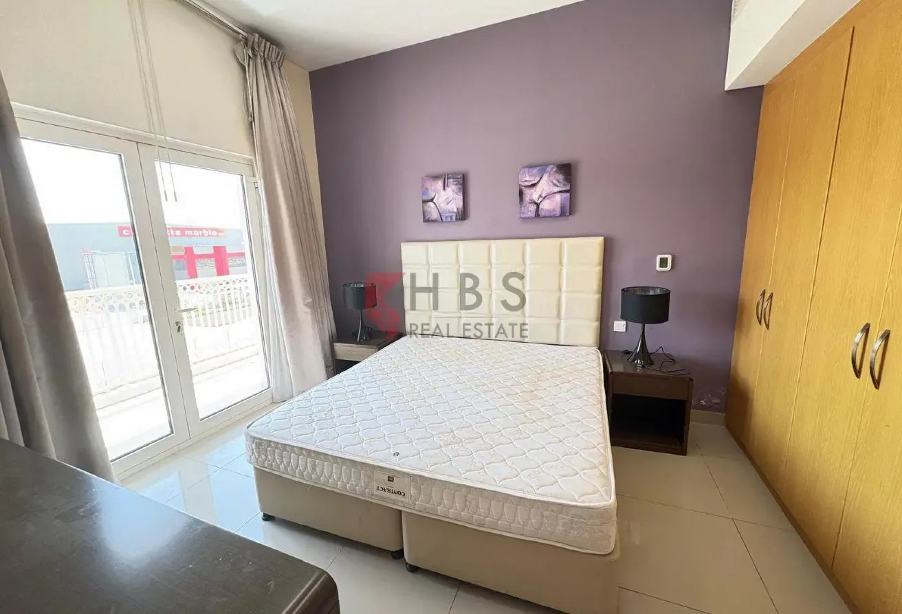LOWER FLOOR | CLOSE TO METRO | FULLY FURNISHED