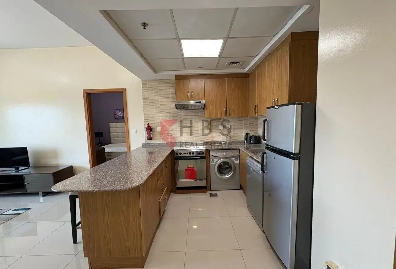LOWER FLOOR | CLOSE TO METRO | FULLY FURNISHED