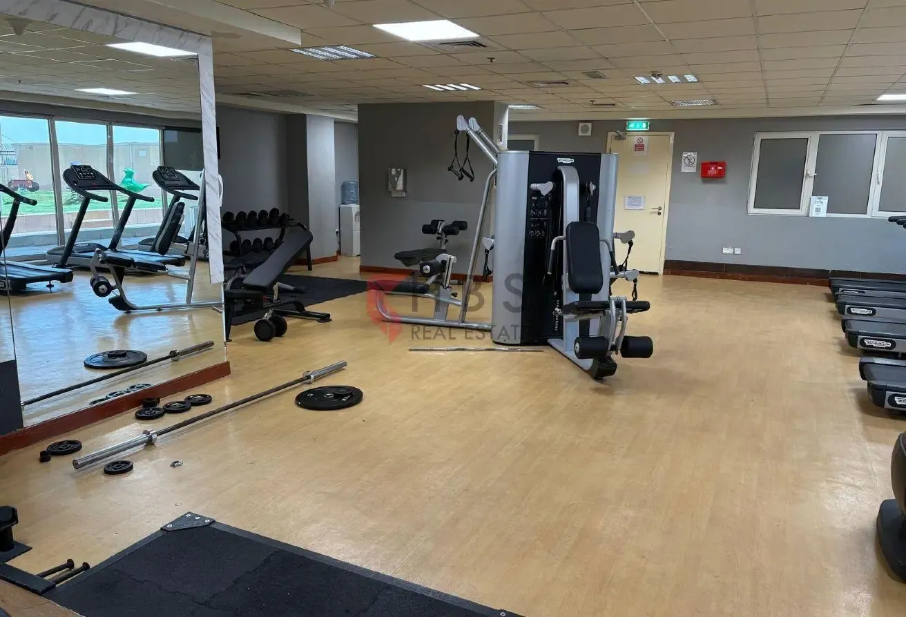 LOWER FLOOR | CLOSE TO METRO | FULLY FURNISHED