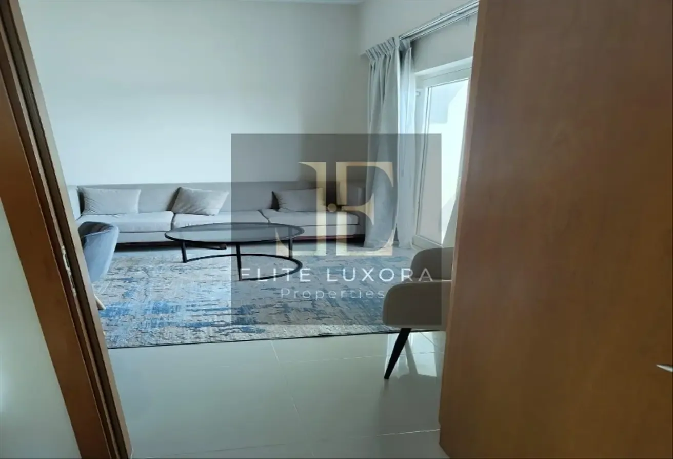 3 Cheque|Modern Apartment|Excellent Connectivity |