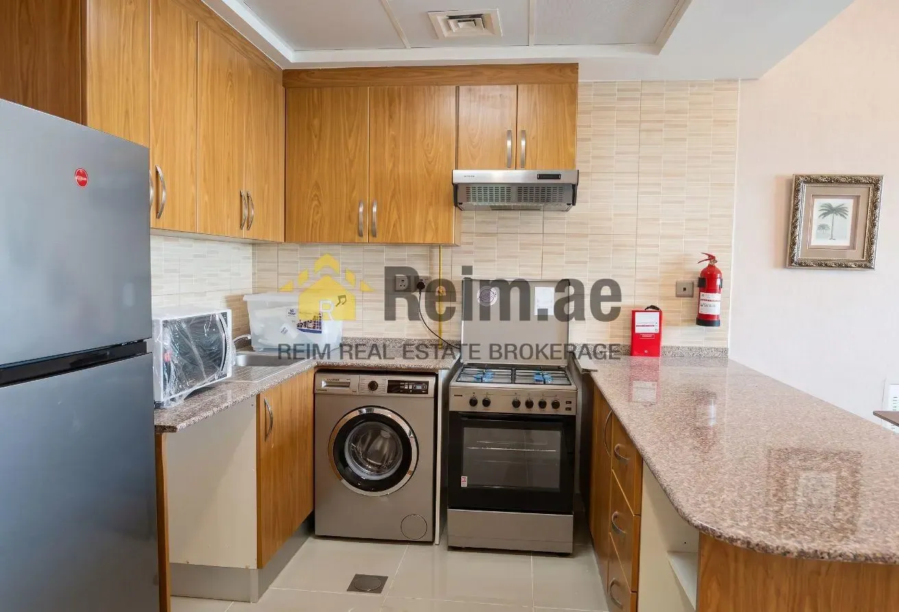 12 Cheques | High Floor | Fully Upgraded