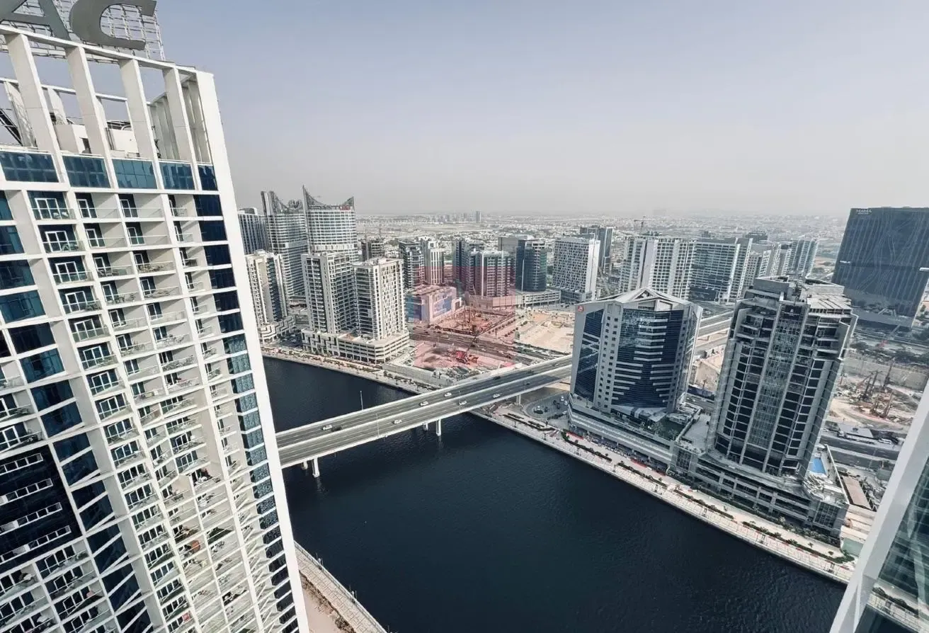 High Floor | Astonishing Waterview
