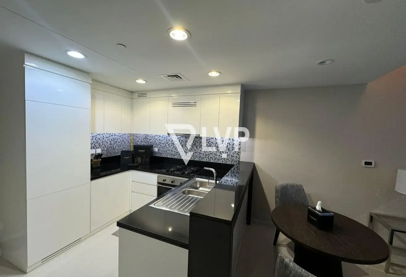 High Floor | Fully Furnished | Luxury Hotel Living