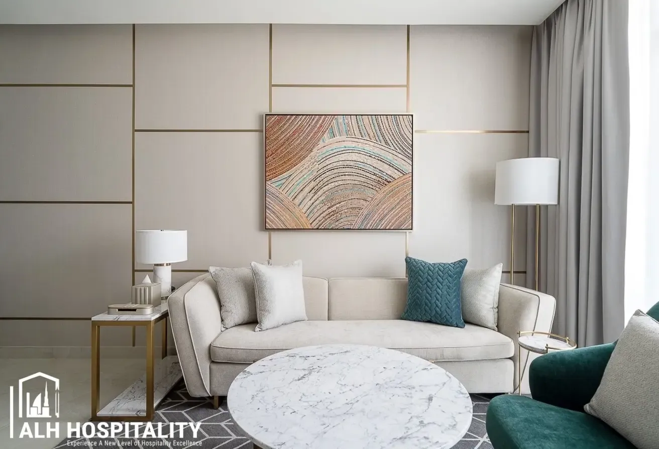 Burj Khalifa and Canal Views | Luxurious 1 Bed