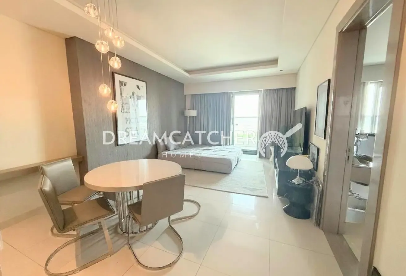 Fully Furnished Hotel Apartment | Mid-High Floor