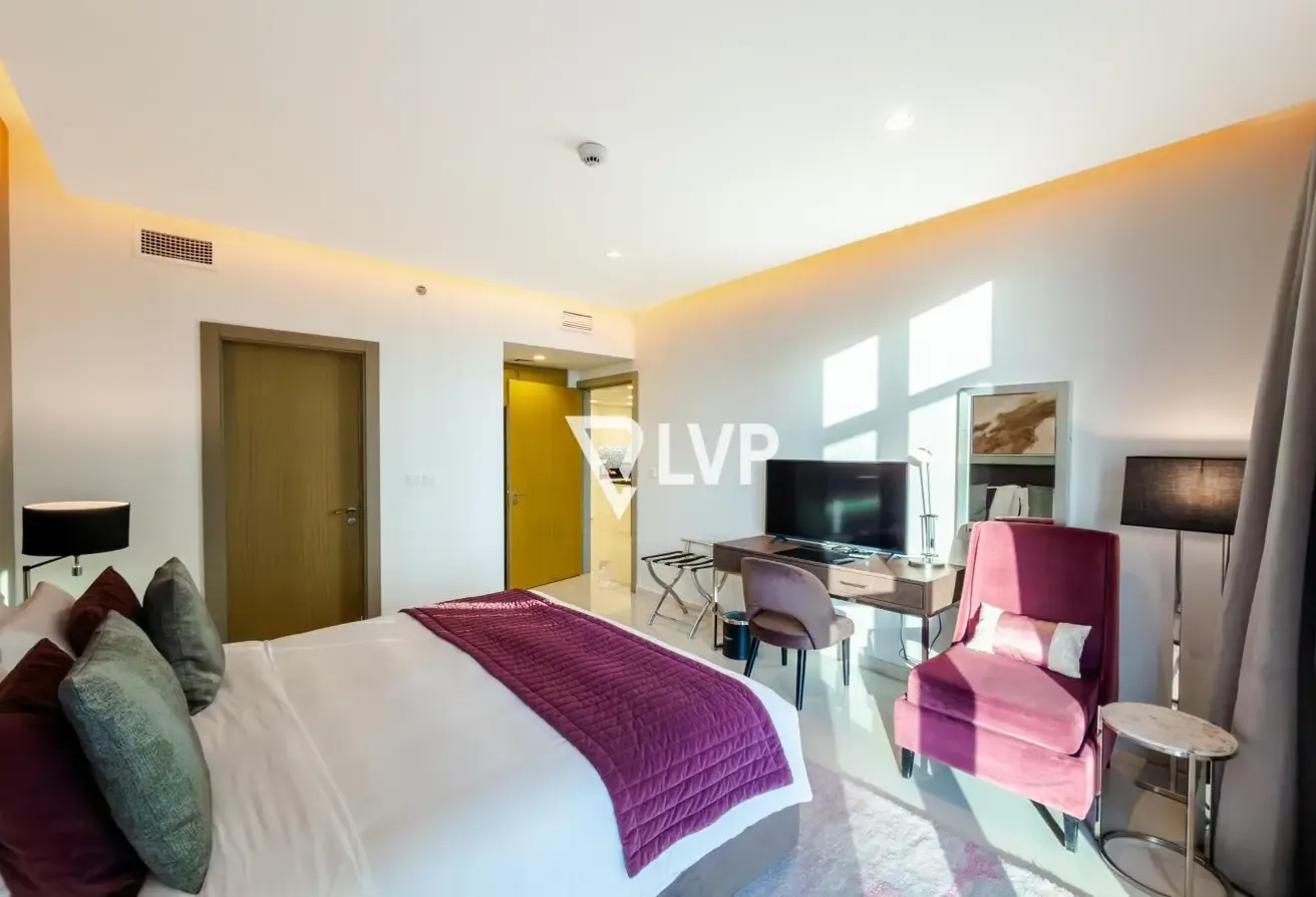 Premium Furnished 1BR | High Floor | Hotel Living