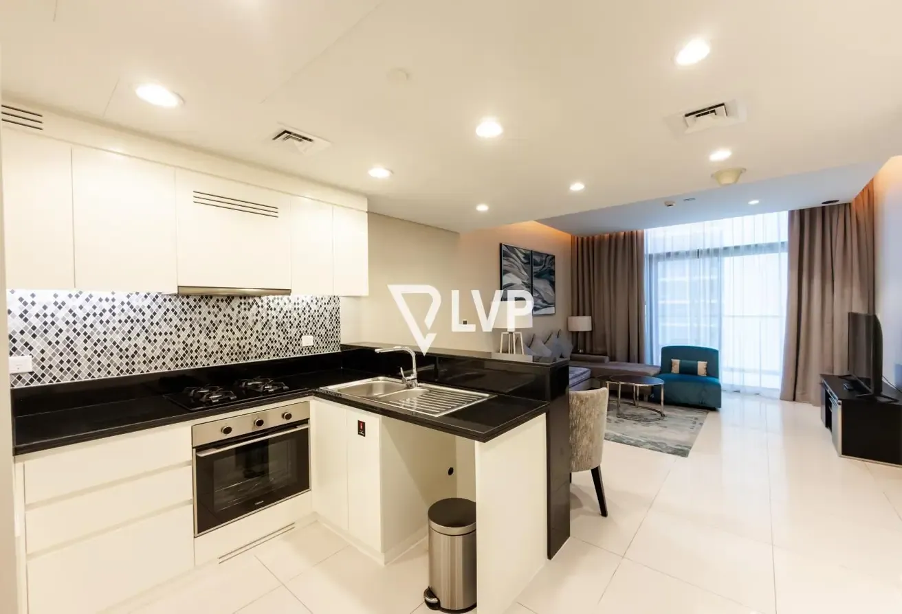 Multiple Chqs | High Floor | Furnished | Pool View