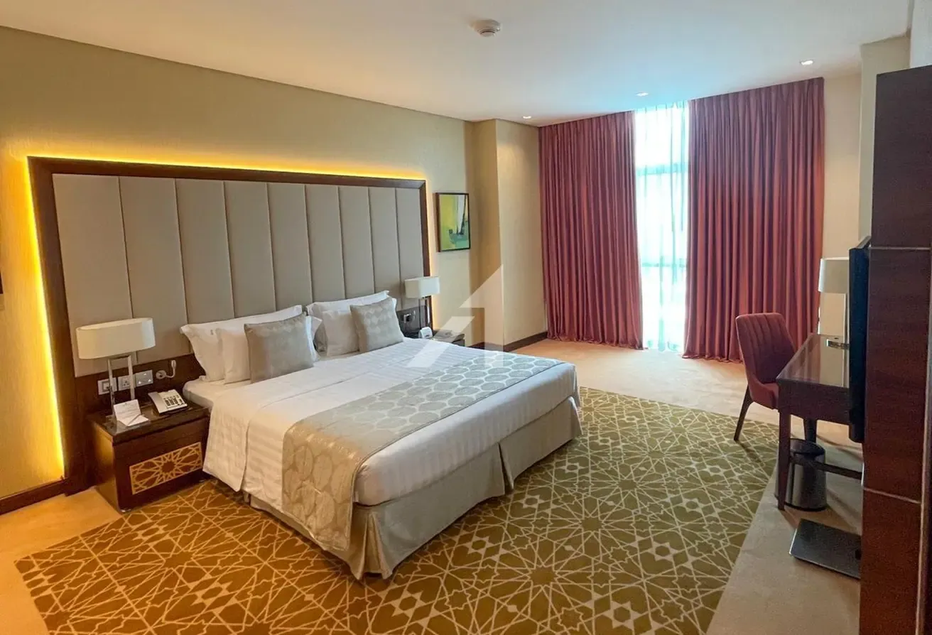 Burj Khalifa View| Bills included | Housekeeping