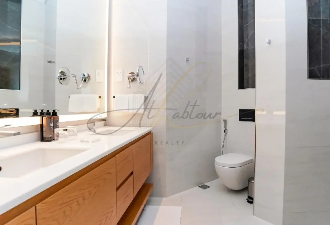 Fully Furnishe Duplex Amazing Amenities Highfloor