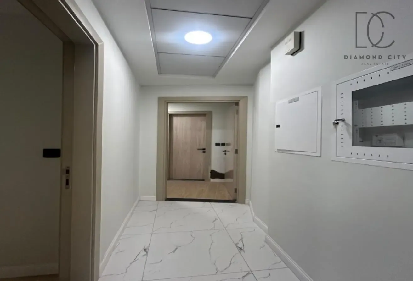 Fully Furnished | Close to Metro | Ready to Move