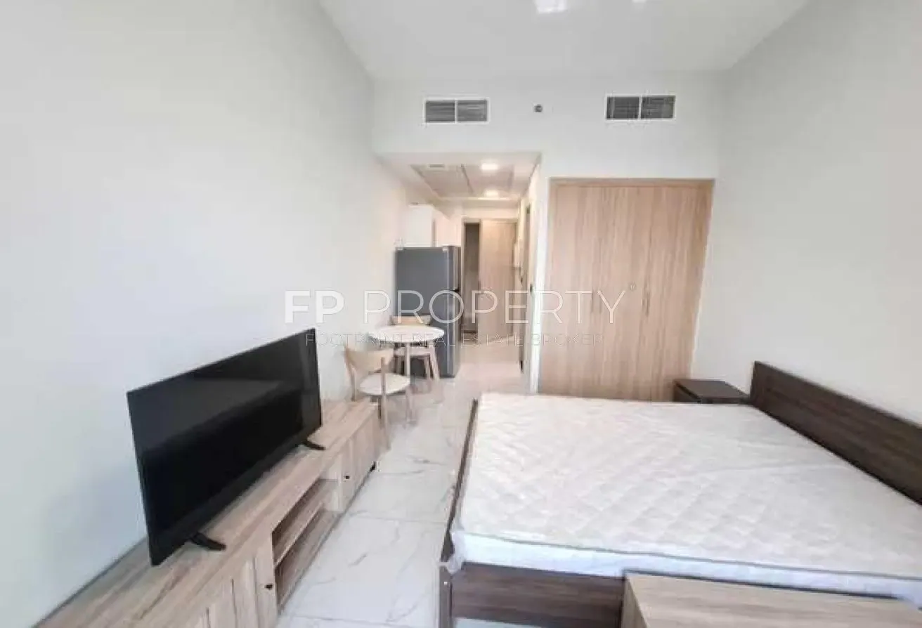 Close to Metro | Fully Furnished I Ready to Move I