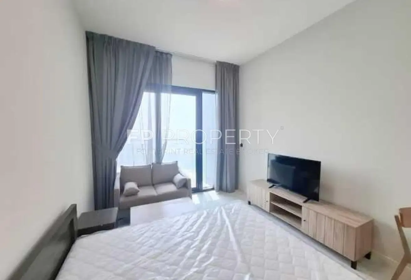 Close to Metro | Fully Furnished I Ready to Move I