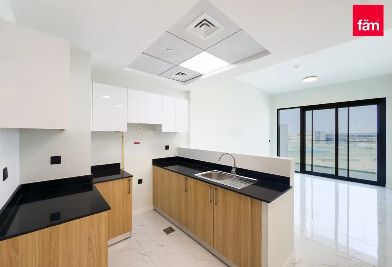 Available From September | Spacious | Metro Facing