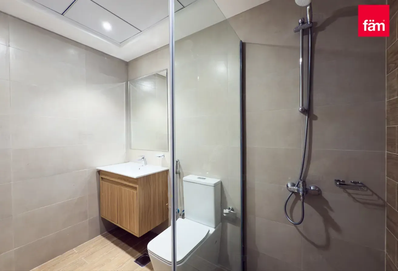Available From September | Spacious | Metro Facing