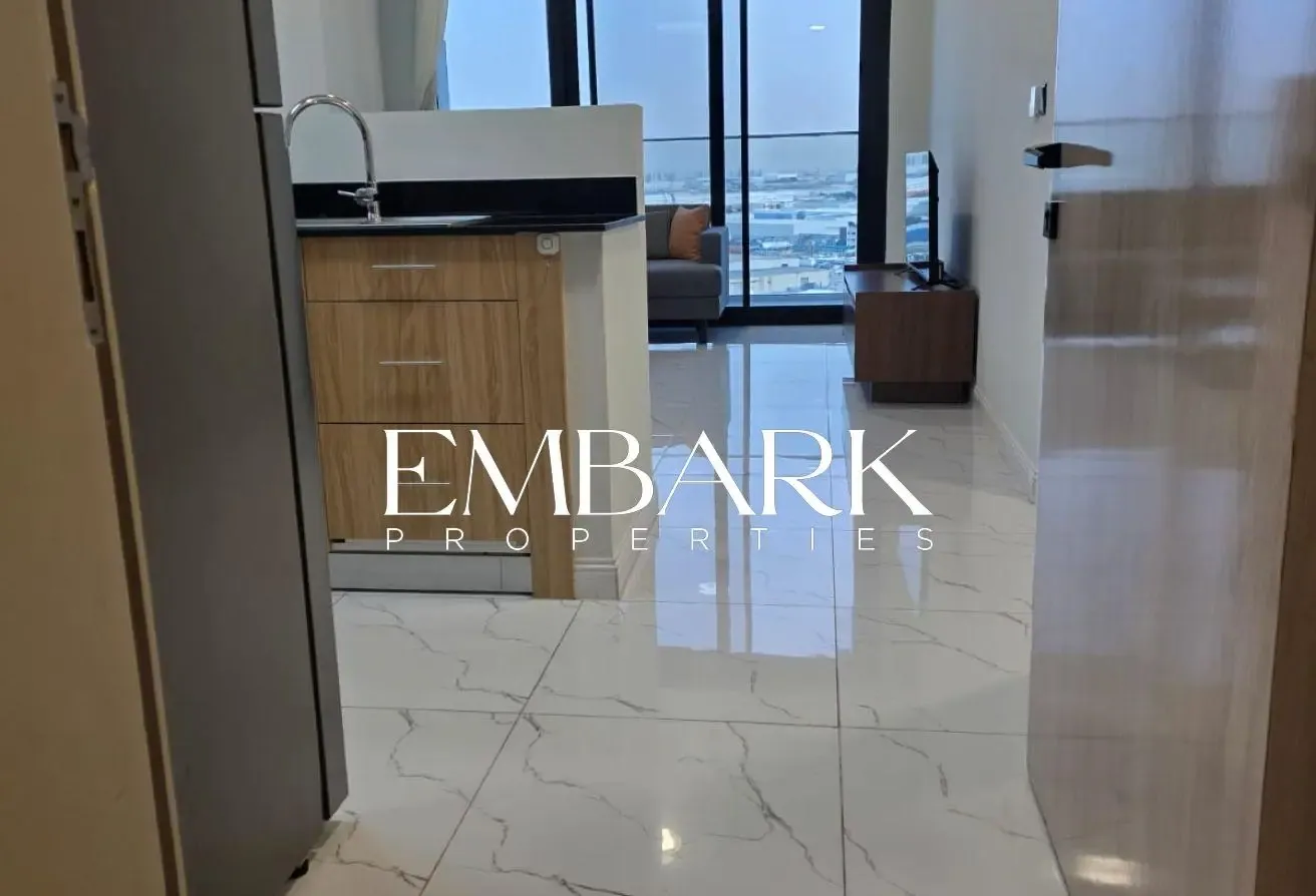 HIGH FLOOR | FULLY FURNISHED | NEXT TO METRO