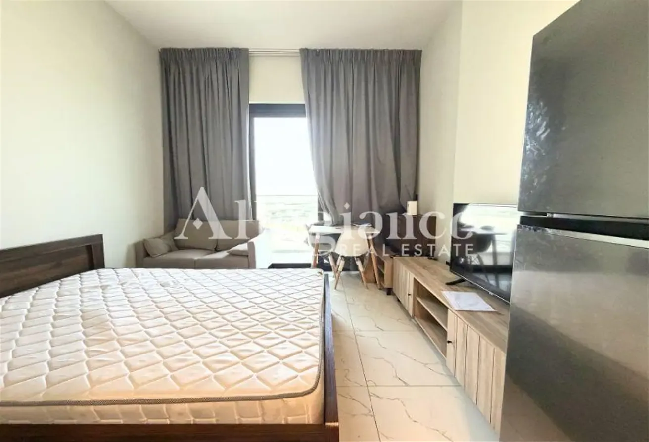 Furnished | Near Metro Station l SZR View