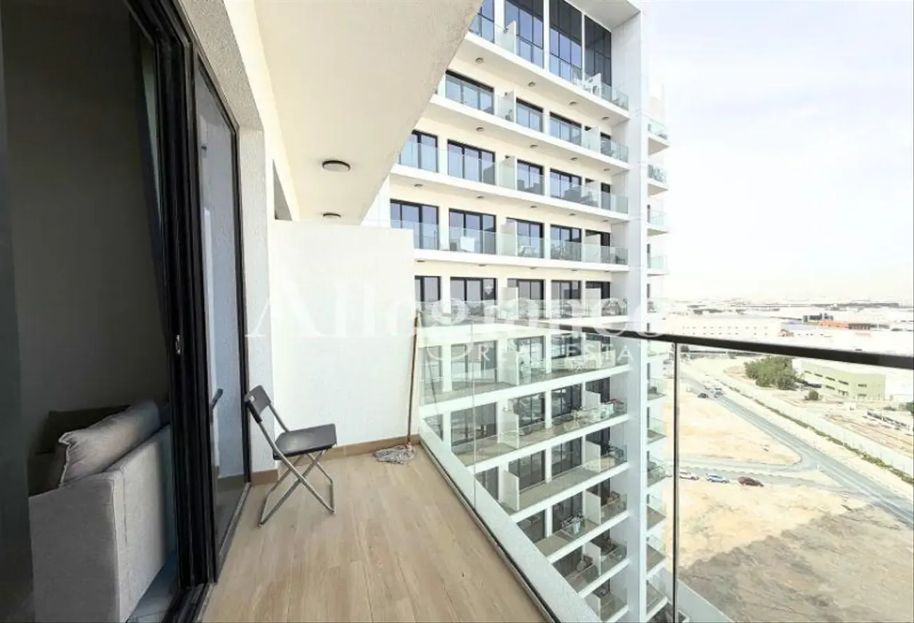 Furnished | Near Metro Station l SZR View