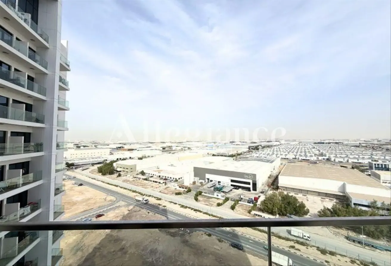 Furnished | Near Metro Station l SZR View