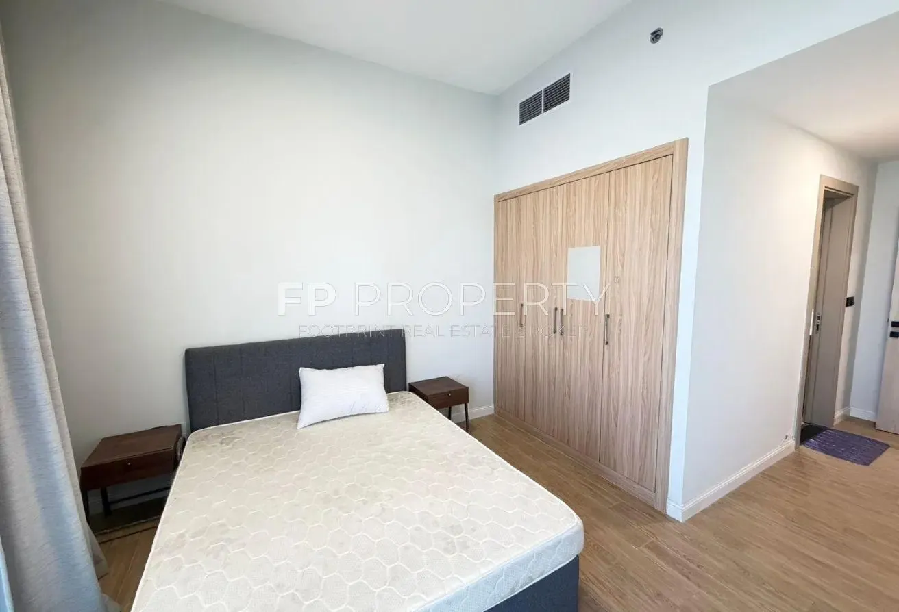 Close To Metro I Pool View I Fully Furnished