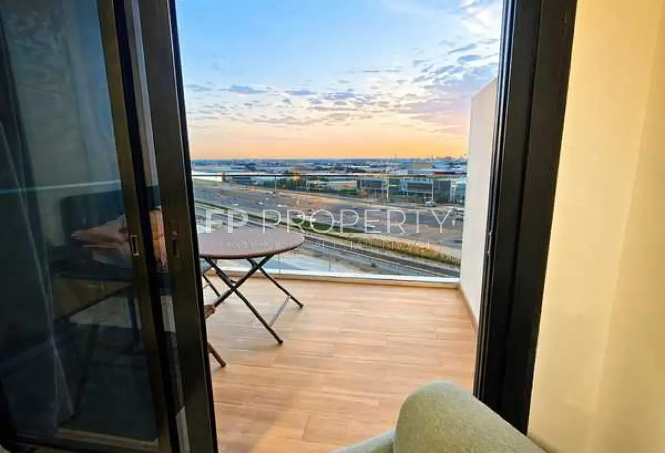 Close to Metro | Fully Furnished I Ready to Move I
