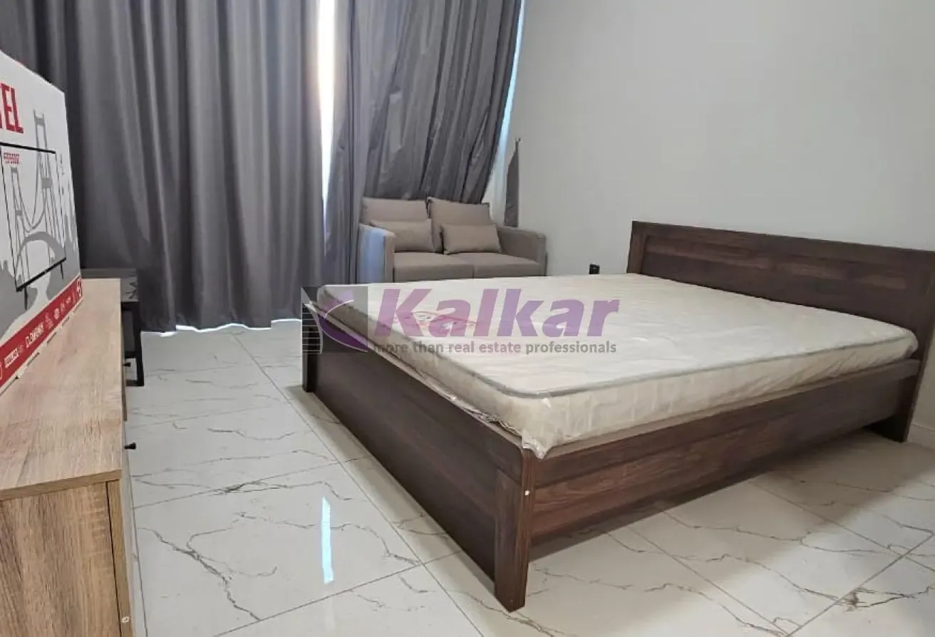 Fully Furnished | High Floor | Near Metro