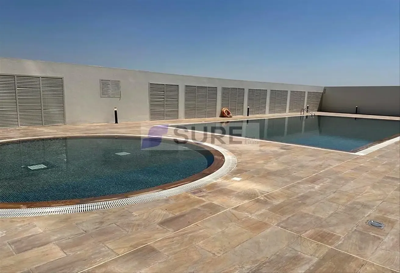 FULLY FURNISHED / FULL AMENITIES / VACANT NOW