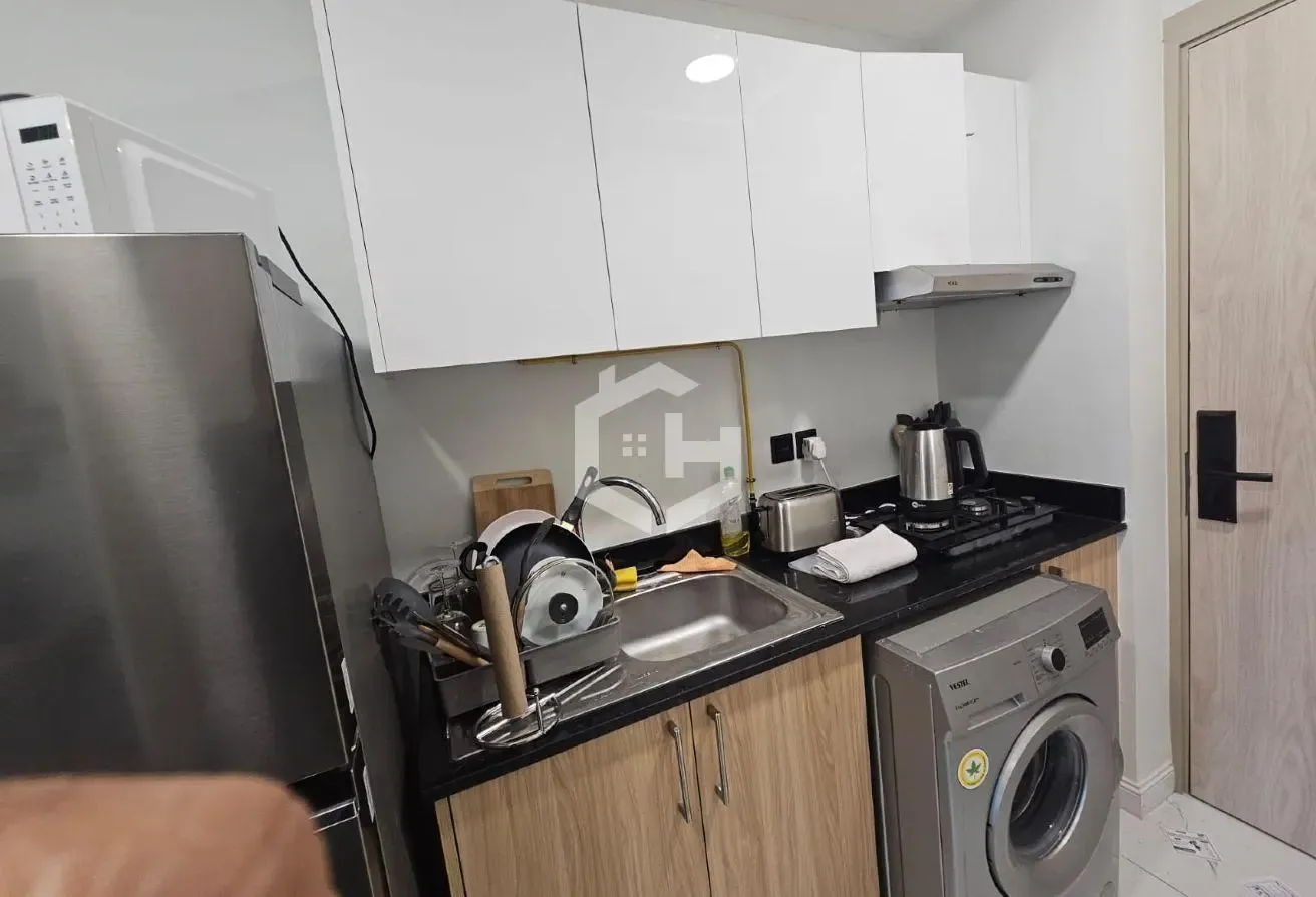 High-Floor Modern Studio | Open Views | Opp Metro